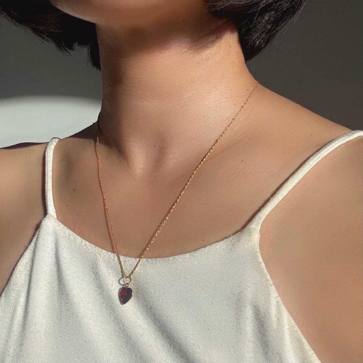Solid 18K Gold Lori Garnet Necklace – Dainty Genuine Gemstone Pendant January Birthstone