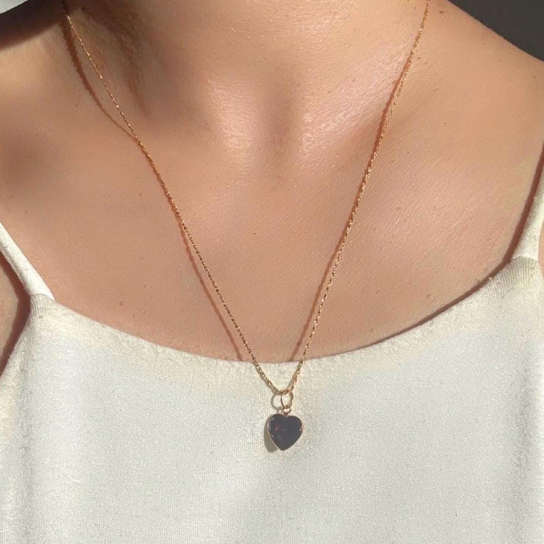 Solid 18K Gold Lori Garnet Necklace – Dainty Genuine Gemstone Pendant January Birthstone