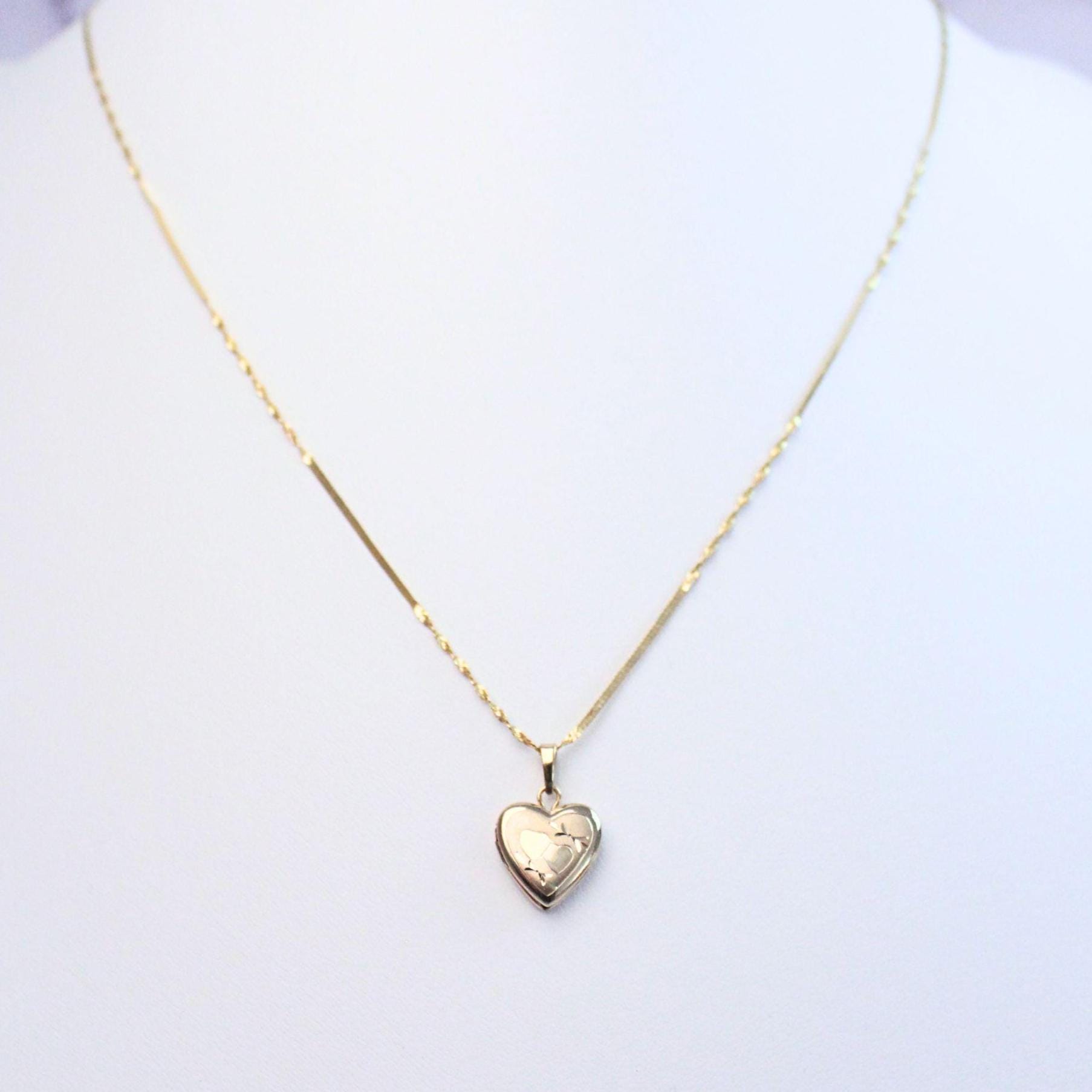 Vintage 14K Solid Gold Mini Heart Locket Necklace – Timeless Keepsake Jewelry