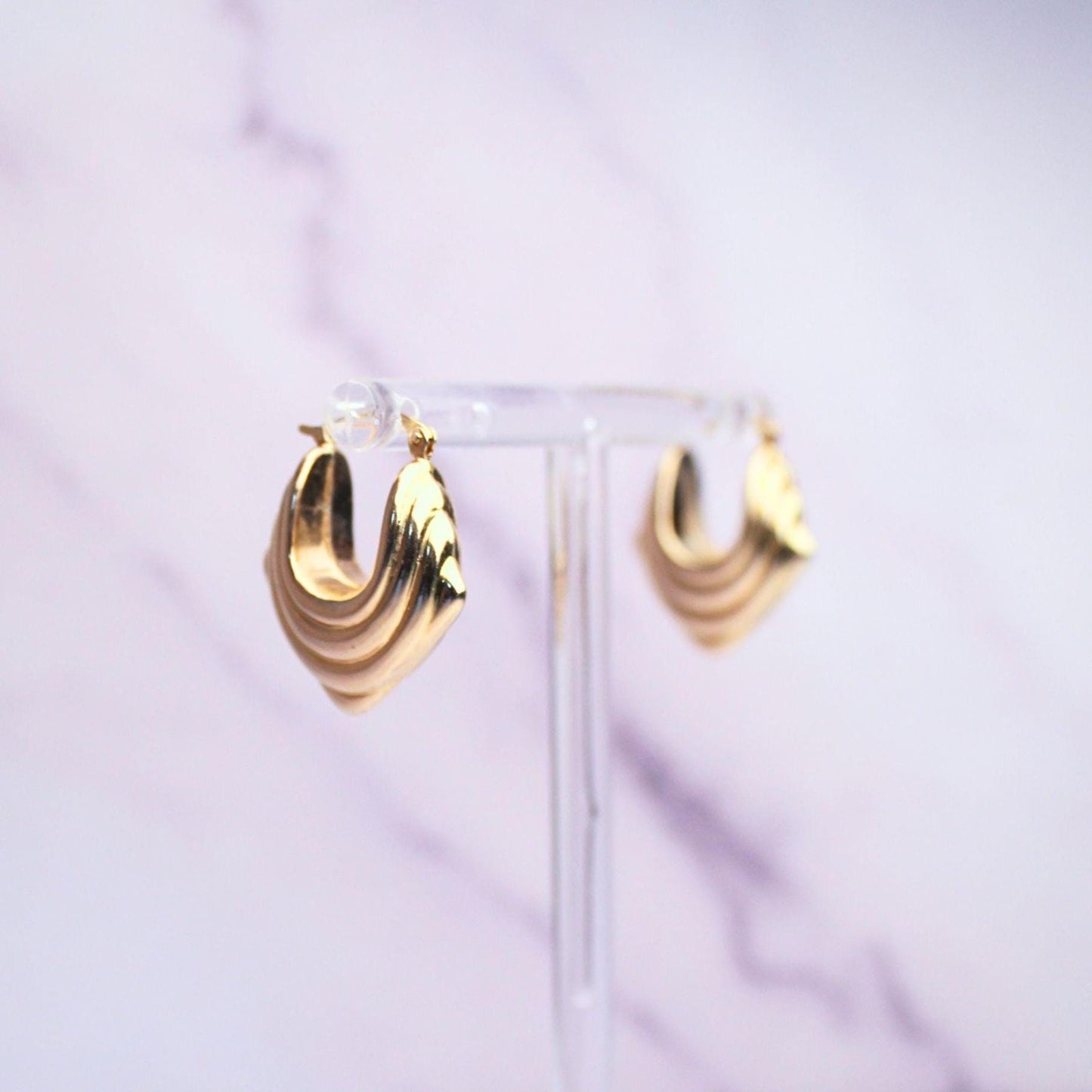 Vintage 14K Solid Gold Ribbed Hoop Earrings – Stylish Statement Hoops