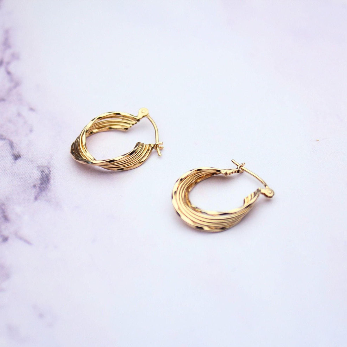 Vintage 10K Solid Gold Petite Ribbed Hoop Earrings