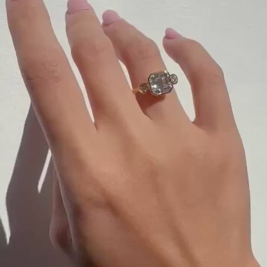 14K Solid Gold Hollow Avery Ring with 2ct Center Moissanite and 2 Side Zircon