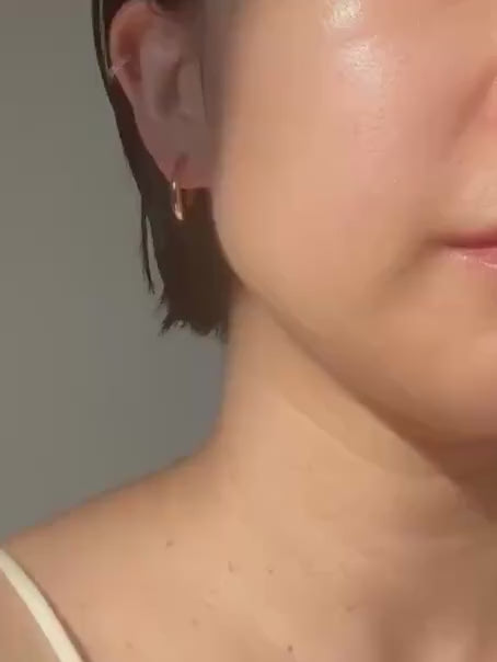 18K Solid Gold Petite Eva Hoop Earrings – Everyday Luxury