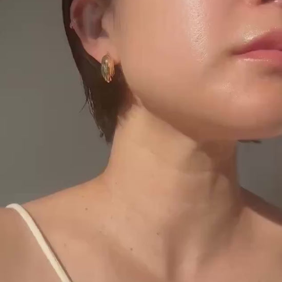 Vintage 14K Solid Gold Ribbed Hoop Earrings – Stylish Statement Hoops