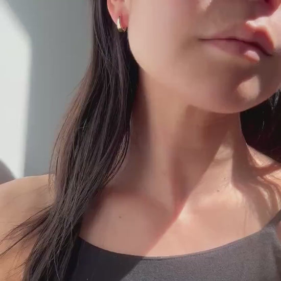 10k Solid Gold Ash Huggie Hoop Earrings: Modern Tapered Design